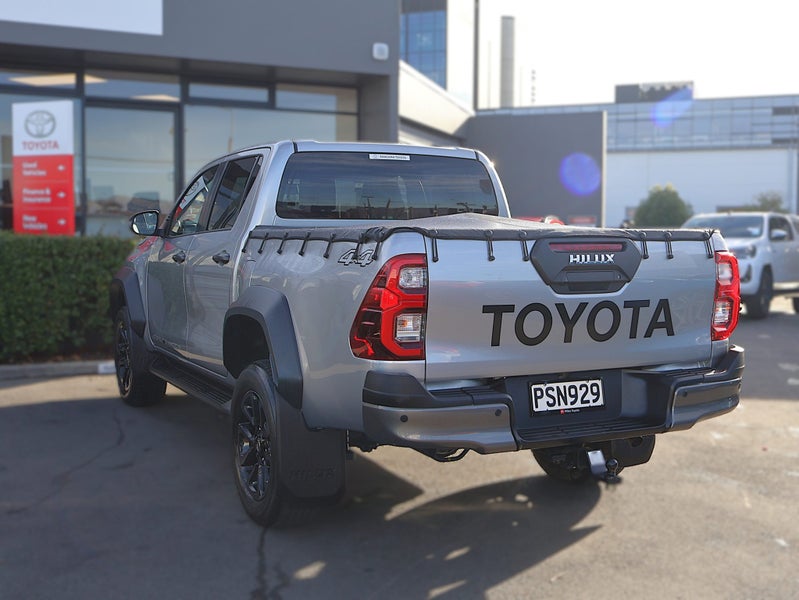 2023 Toyota Hilux SR5 Cruiser 2.8DT 6AT 4WD DCW... image 5