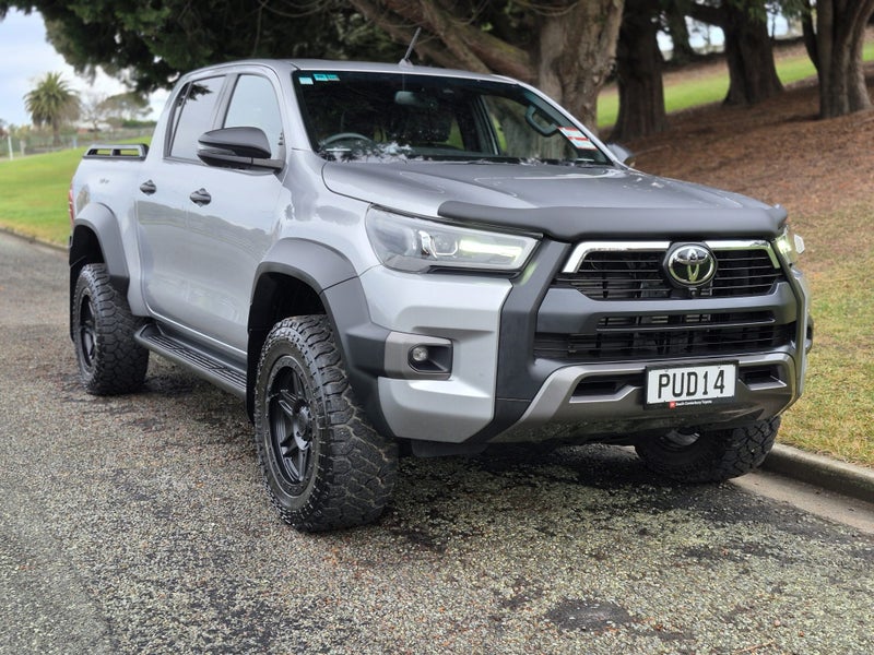 2023 Toyota Hilux SR5 Cruiser 2.8DT 6AT 4WD DCW... image 3