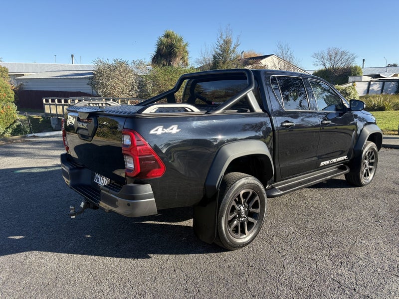 2023 Toyota Hilux SR5 Cruiser 2.8DT 6AT 4WD DCW... image 5