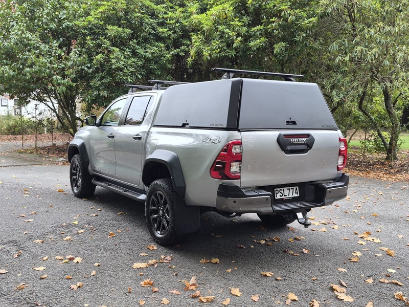 2023 Toyota Hilux SR5 Cruiser 2.8DT 6AT 4WD DCW... image 5
