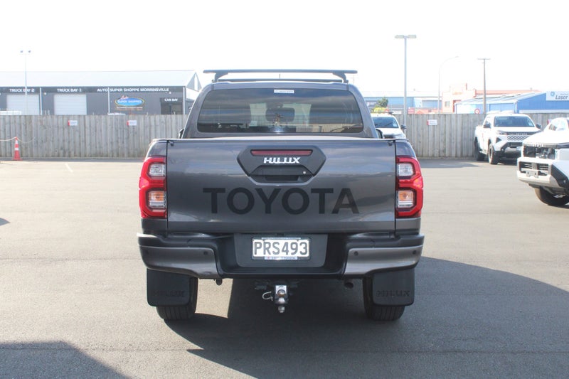 2023 Toyota Hilux SR5 CRUISER 2.8DT 6AT 4WD DCW... image 4