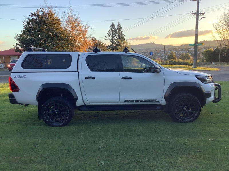 2023 Toyota Hilux SR5 Cruiser 2.8DT 6AT Double... image 4