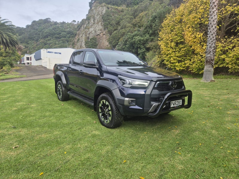 2023 Toyota Hilux SR5 Cruiser 2.8DT D/C 4WD image 3