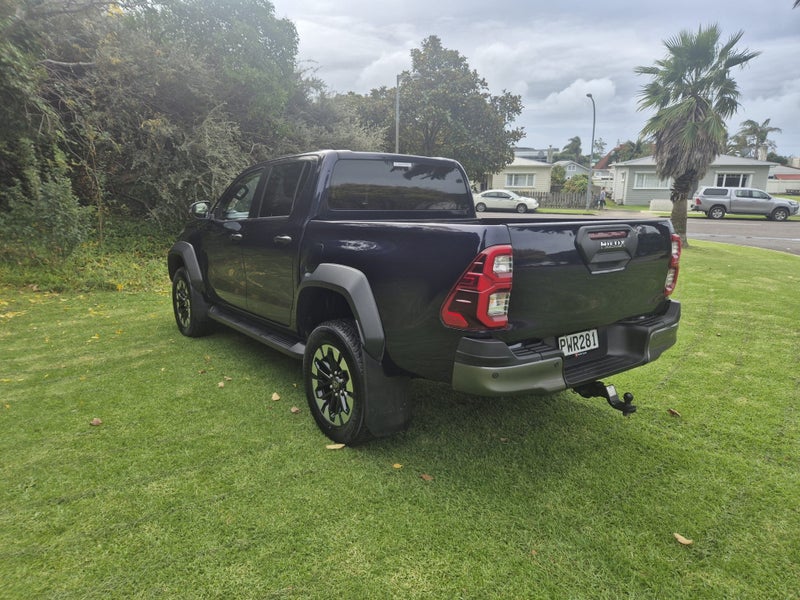 2023 Toyota Hilux SR5 Cruiser 2.8DT D/C 4WD image 4