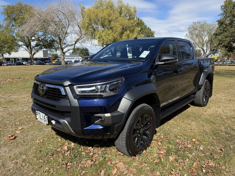 2023 Toyota Hilux SR5 Cruiser 4WD 2.8DT Automat... image 3