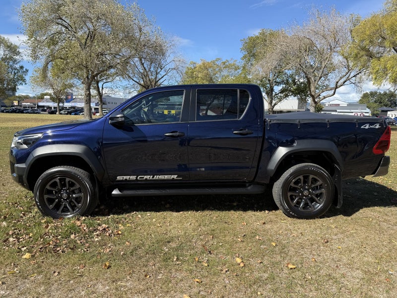 2023 Toyota Hilux SR5 Cruiser 4WD 2.8DT Automat... image 4