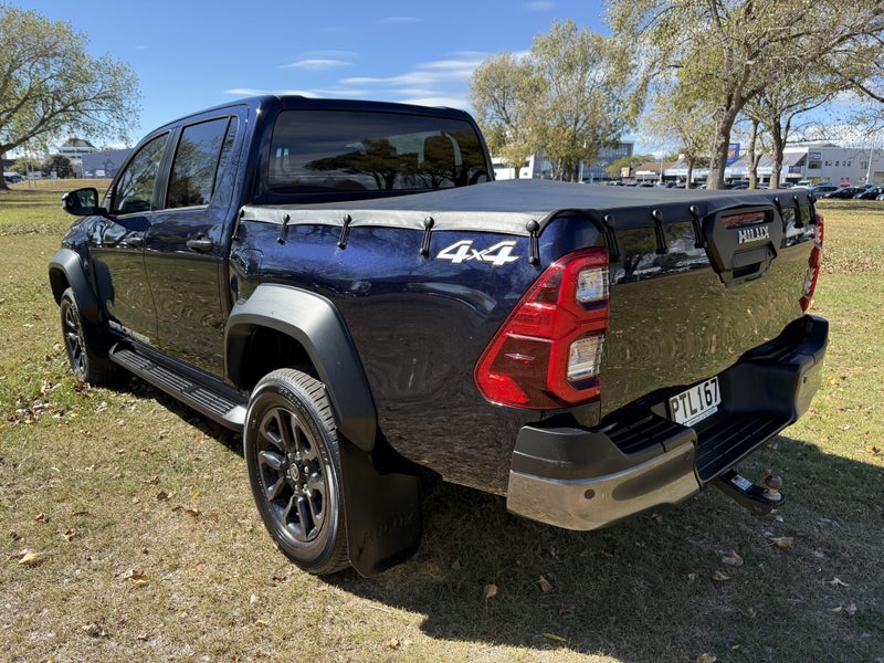 2023 Toyota Hilux SR5 Cruiser 4WD 2.8DT Automat... image 5