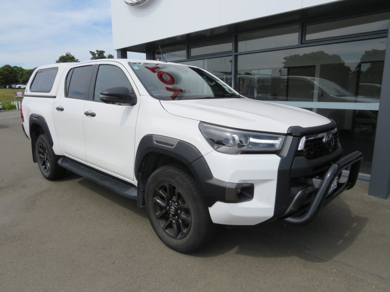 2023 Toyota Hilux SR5 Cruiser image 2