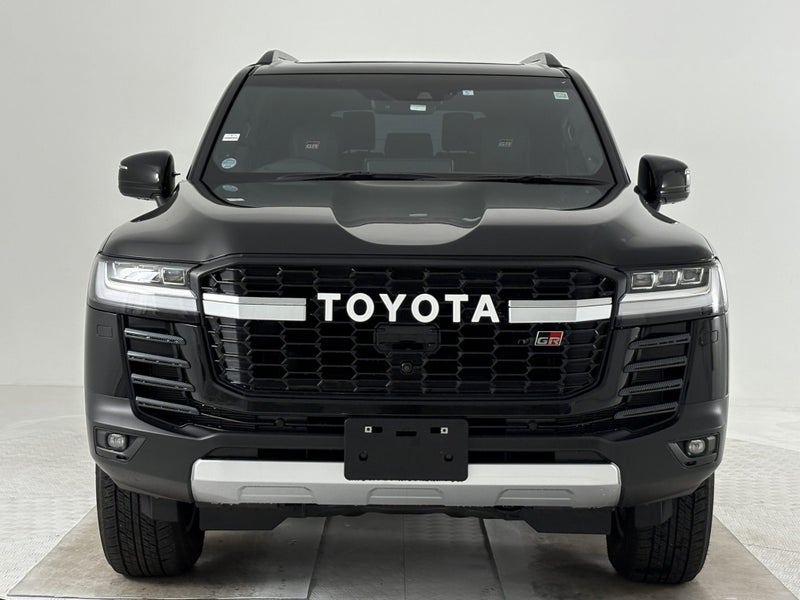 2023 Toyota Land Cruiser 300 3.5P GR Sport 4WD image 2