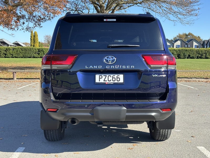 2023 Toyota Land Cruiser 300 VX Limited 3.3DT 1... image 4