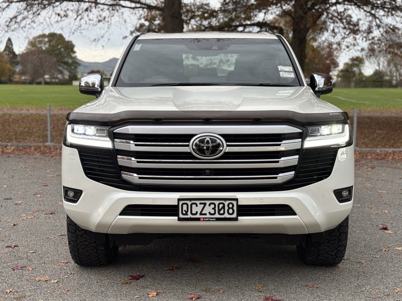 2023 Toyota Land Cruiser 300 VX Limited 3.3DT 1... image 2