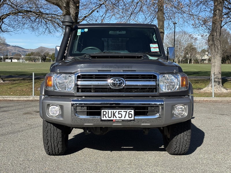 2023 Toyota Land Cruiser Lx 4.5Dt/4Wd/5Mt image 2
