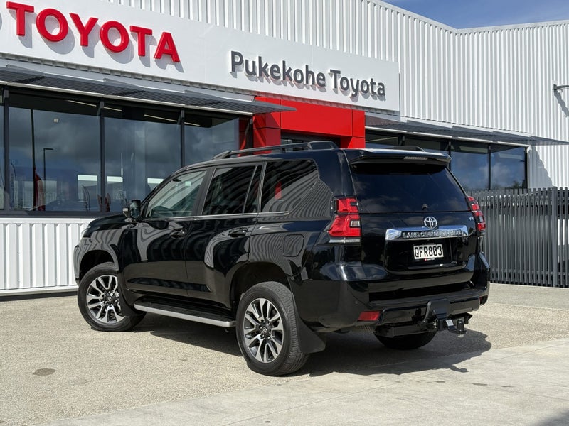 2023 Toyota Land Cruiser Prado Landcruiser VX 2... image 5