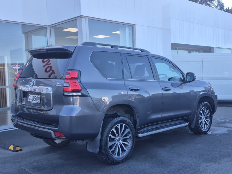 2023 Toyota Land Cruiser Prado Prado VX Limited... image 3