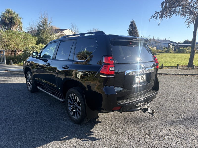 2023 Toyota Land Cruiser Prado VX 2.8D 6AT 4WD... image 2