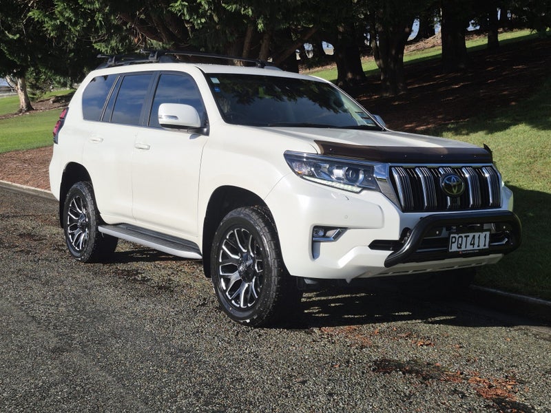 2023 Toyota Land Cruiser Prado VX 2.8D 6AT 4WD... image 2