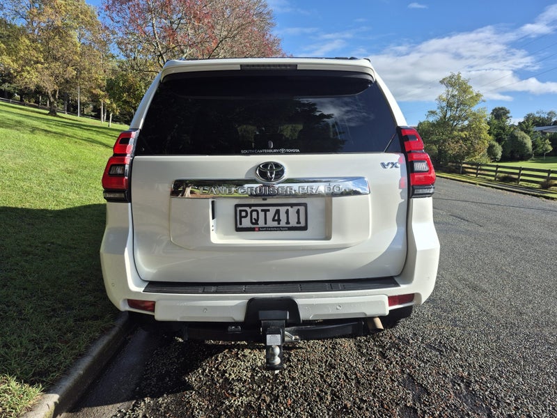 2023 Toyota Land Cruiser Prado VX 2.8D 6AT 4WD... image 5