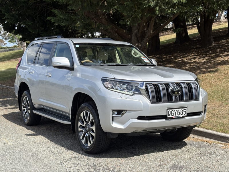 2023 Toyota Land Cruiser Prado VX 2.8D 6AT 4WD... image 2