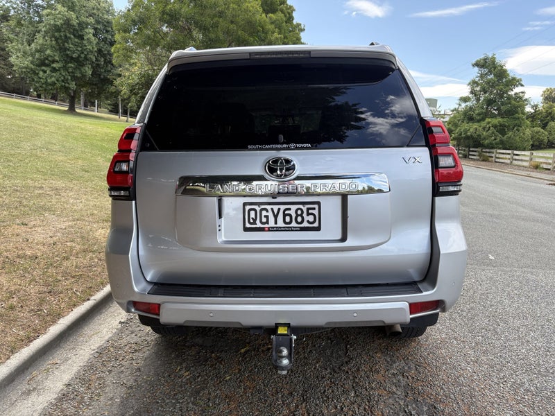 2023 Toyota Land Cruiser Prado VX 2.8D 6AT 4WD... image 4