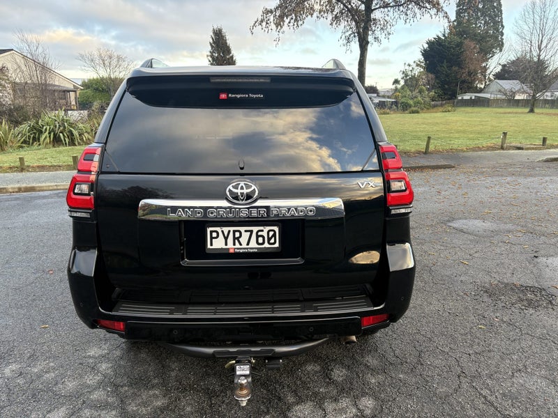 2023 Toyota Land Cruiser Prado VX 2.8D 6AT 4WD... image 4