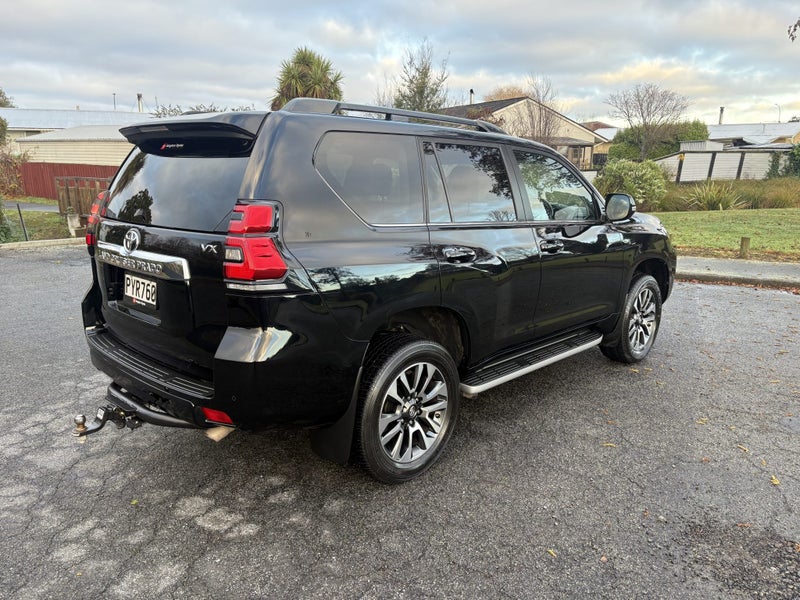 2023 Toyota Land Cruiser Prado VX 2.8D 6AT 4WD... image 5