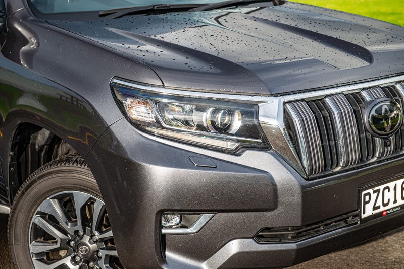 2023 Toyota Land Cruiser Prado VX 2.8D 7S image 2