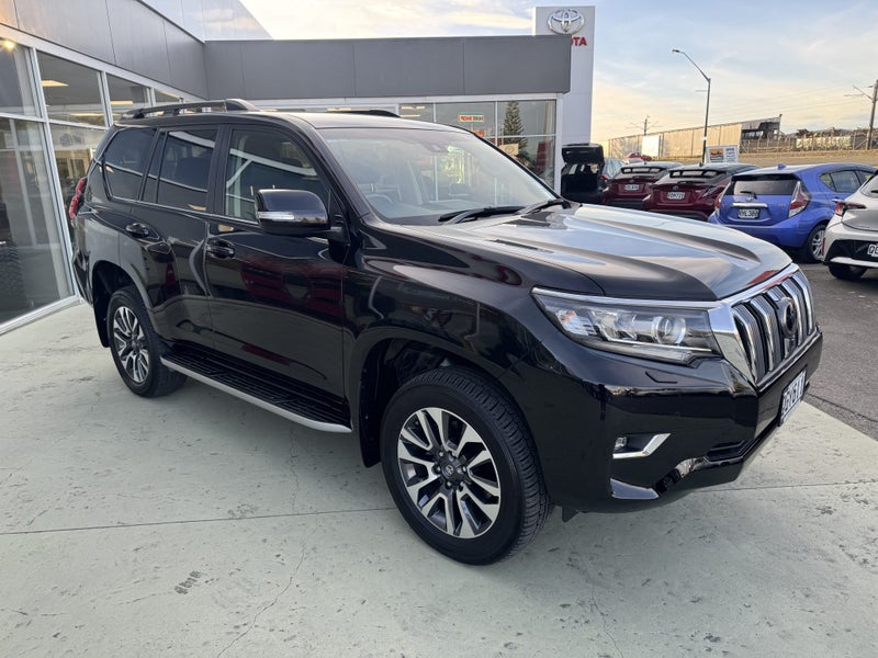2023 Toyota Land Cruiser Prado VX 2.8D Automati... image 5