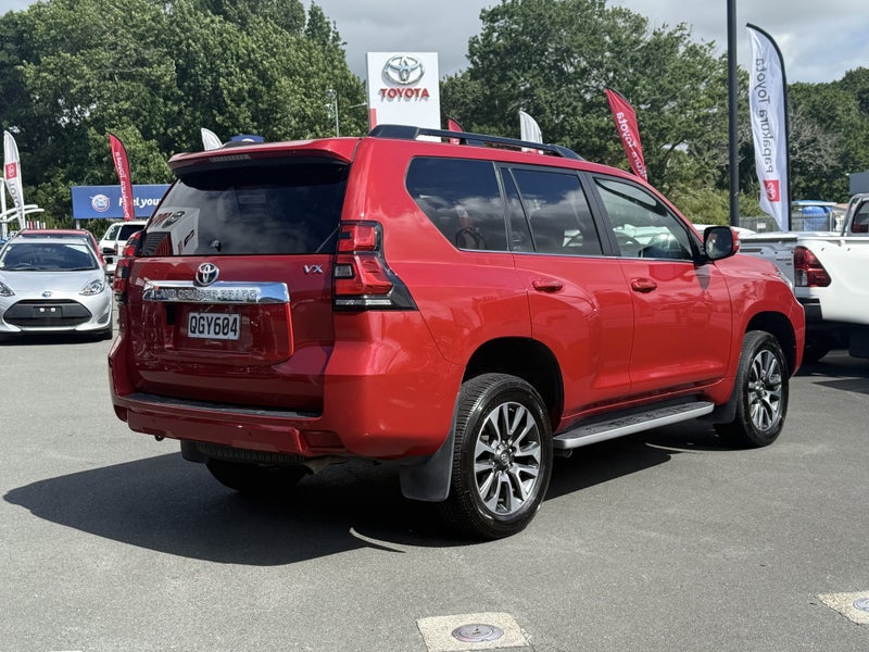 2023 Toyota Land Cruiser Prado VX 4WD image 3