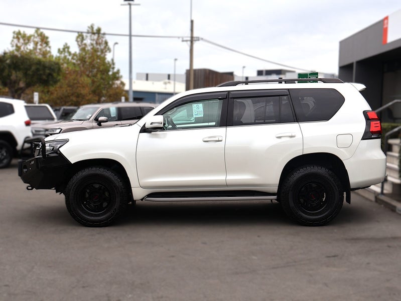 2023 Toyota Land Cruiser Prado VX DIESEL LANDCR... image 4