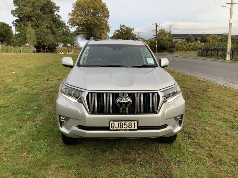 2023 Toyota Land Cruiser Prado VX Limited 2.8D... image 3