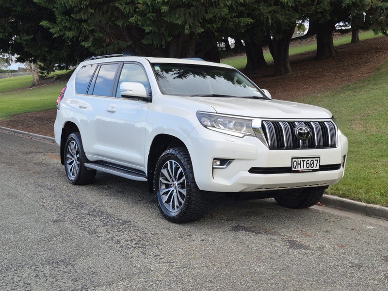 2023 Toyota Land Cruiser Prado VX Limited 2.8D... image 2