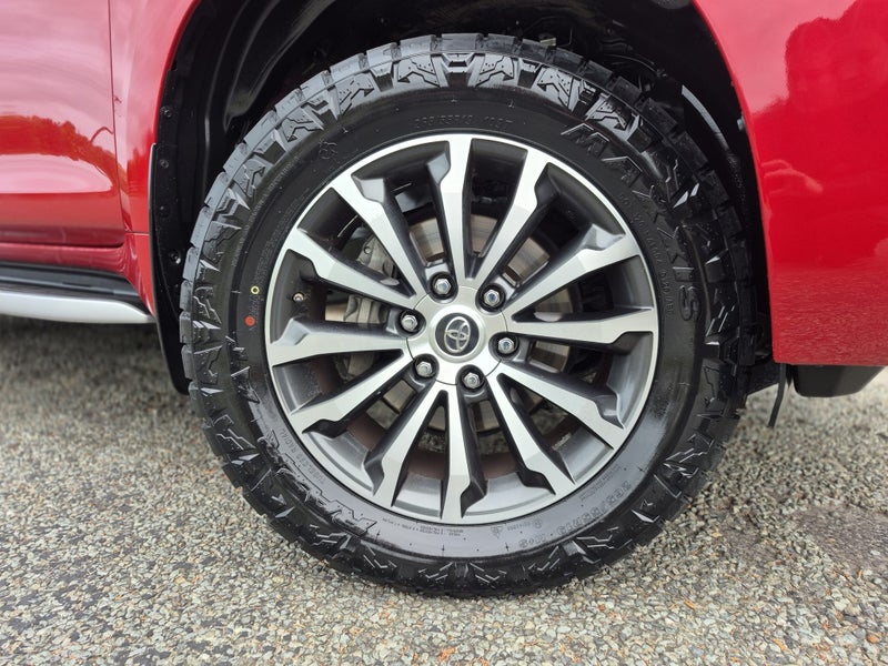 2023 Toyota Land Cruiser Prado VX Limited 2.8D... image 2
