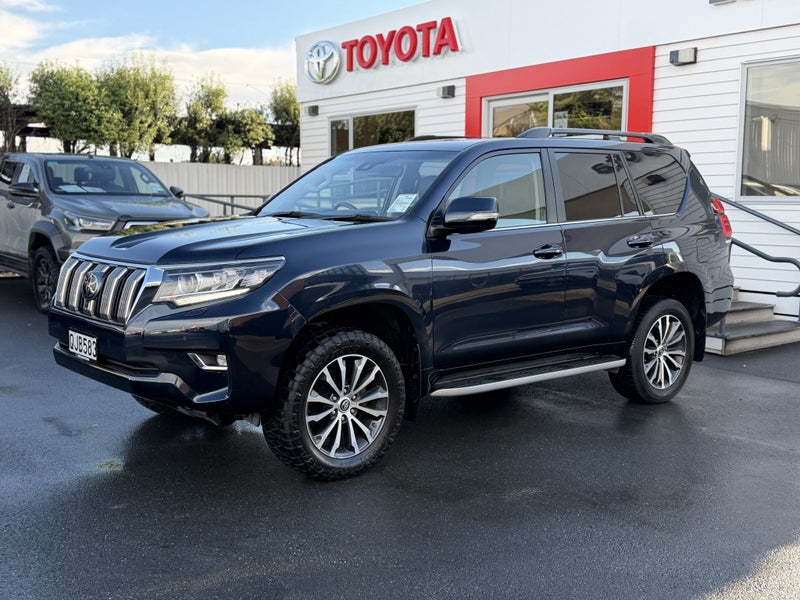 2023 Toyota Land Cruiser Prado VX Limited 2.8D... image 3