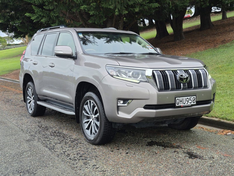 2023 Toyota Land Cruiser Prado VX Limited 2.8D... image 2