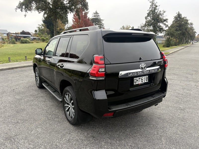 2023 Toyota Land Cruiser Prado VX Limited 2.8D... image 2
