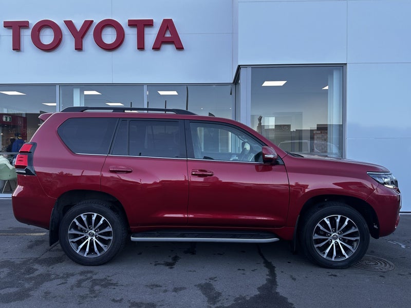 2023 Toyota Land Cruiser Prado VX Limited 2.8DT... image 2