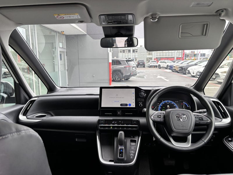 2023 Toyota Noah 1.8 Hybrid SZ 2WD Wagon 5 Dr CVT image 2