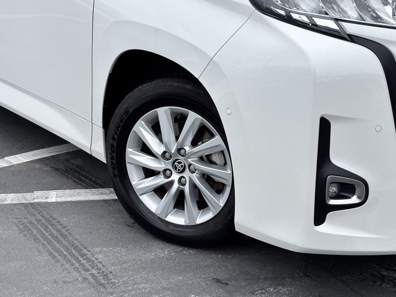 2023 Toyota Noah 1.8 Hybrid SZ 2WD Wagon 5 Dr CVT image 5
