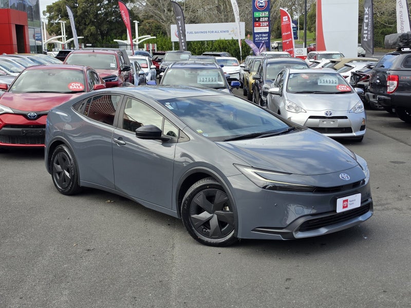 2023 Toyota Prius 1.8 Hybrid U Hatch 2WD 5 Dr CVT image 4