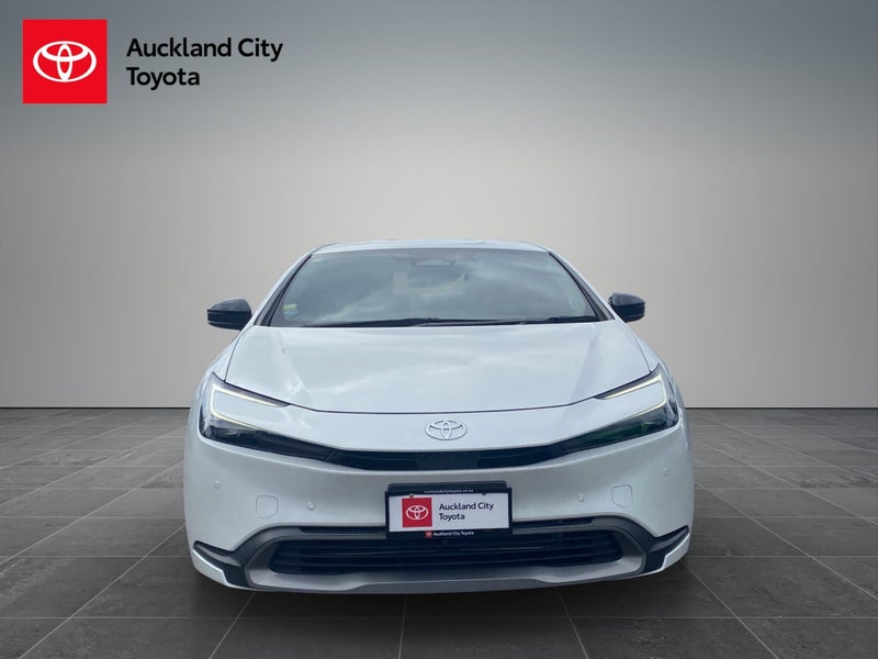 2023 Toyota Prius 1.8 Hybrid U Hatch 2WD 5 Dr CVT image 2