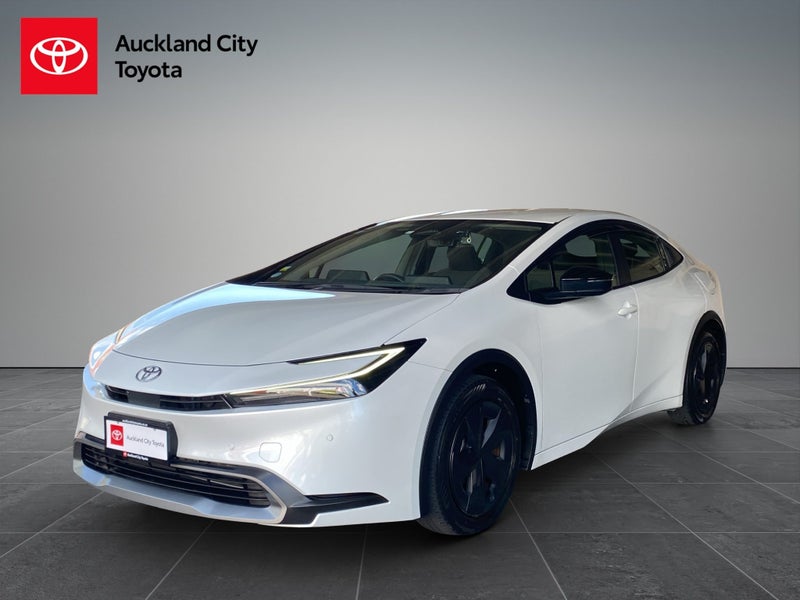 2023 Toyota Prius 1.8 Hybrid U Hatch 2WD 5 Dr CVT image 3