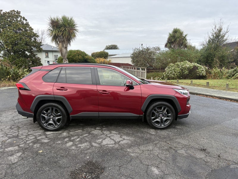 2023 Toyota RAV4 Adventure 2.5P 8AT AWD SUV/5D/5S image 3