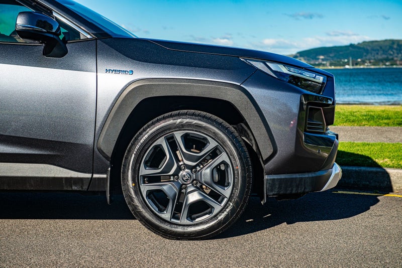 2023 Toyota RAV4 Adventure 2.5P HEV AWD image 3
