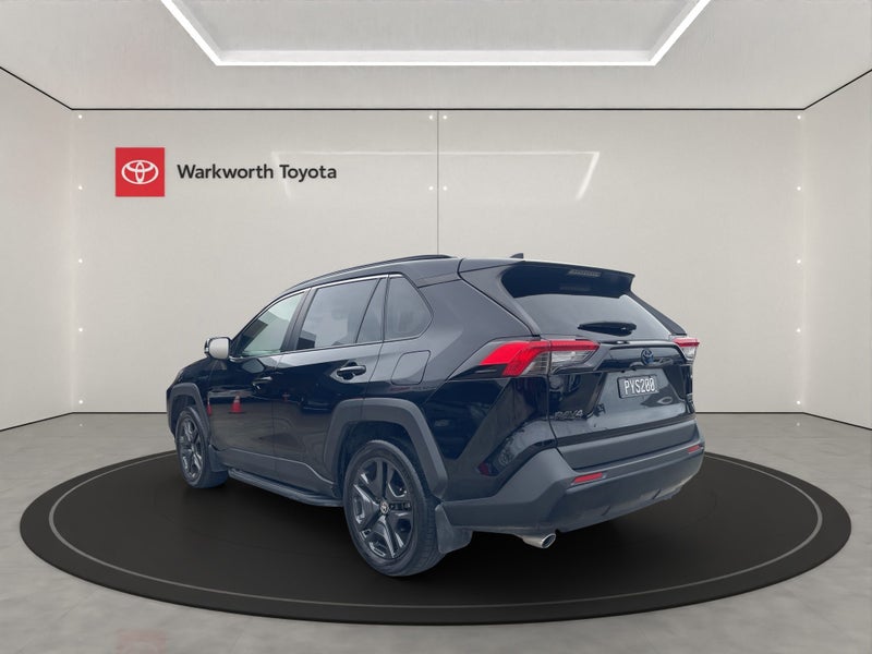 2023 Toyota RAV4 Adventure 2.5P HEV ECVT AWD SU... image 5
