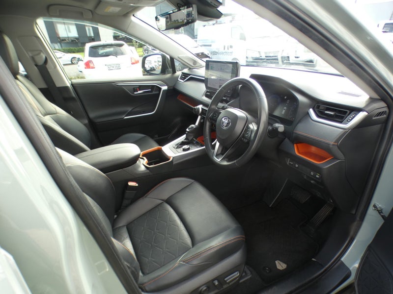 2023 Toyota RAV4 Adventure 2.5P HEV ECVT AWD SU... image 2