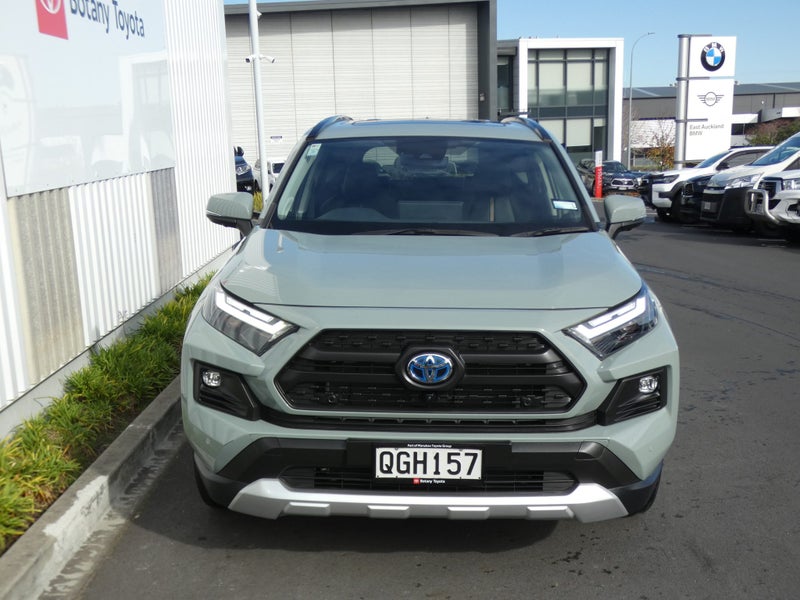 2023 Toyota RAV4 Adventure 2.5P HEV ECVT AWD SU... image 3