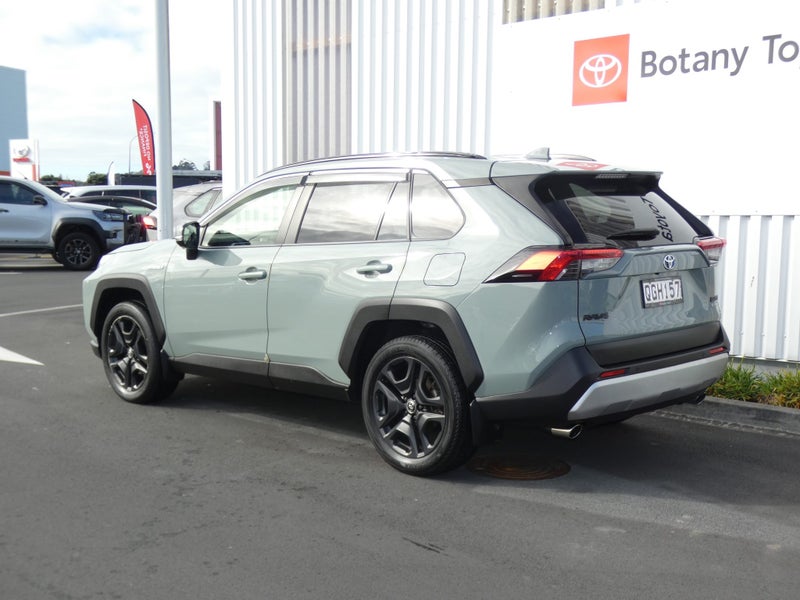2023 Toyota RAV4 Adventure 2.5P HEV ECVT AWD SU... image 5