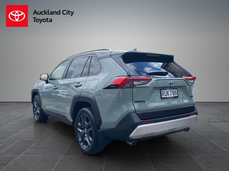 2023 Toyota RAV4 Adventure 2.5P HEV ECVT AWD SUV image 5