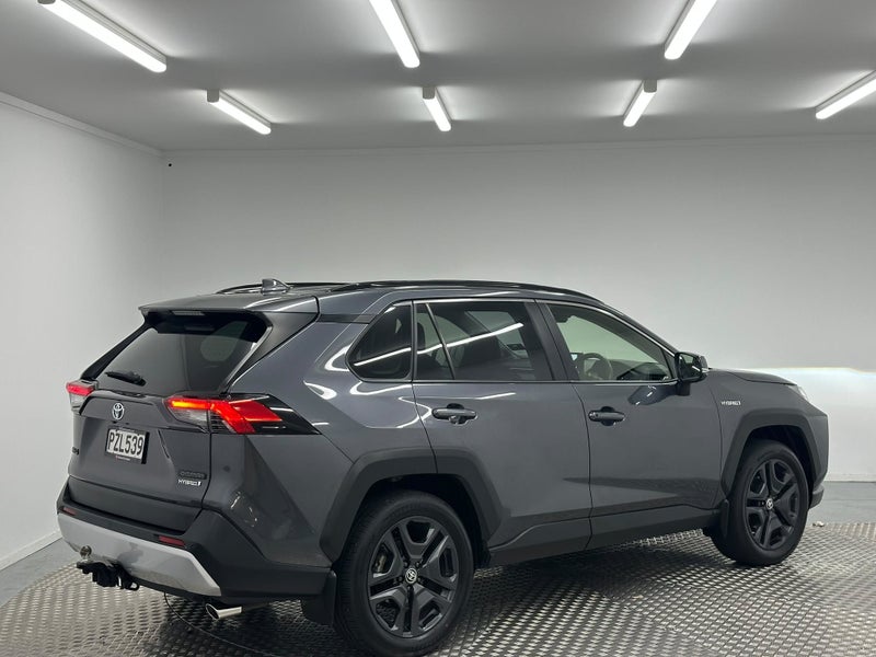 2023 Toyota RAV4 Adventure 2.5P Hybrid AWD image 3