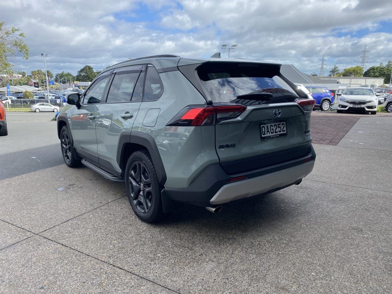 2023 Toyota RAV4 Adventure 2.5P Hybrid AWD SUV image 5